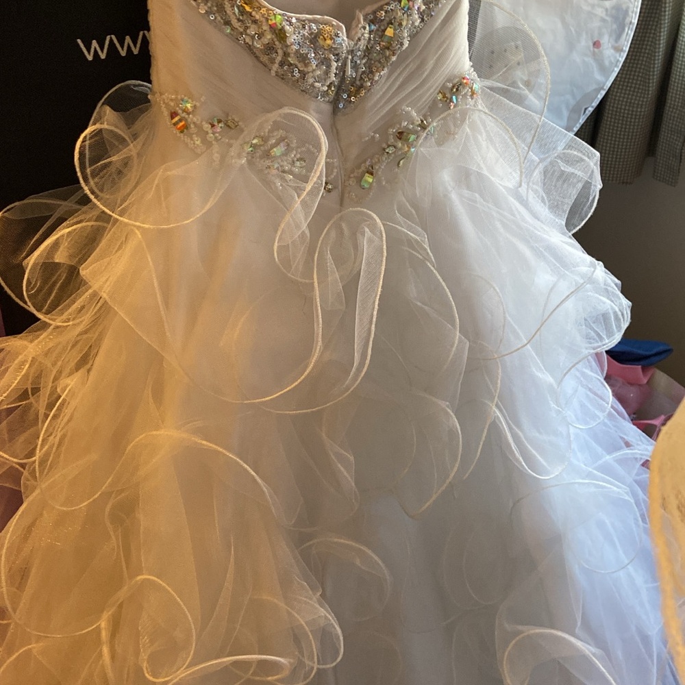 Elegant White Kids Dress with Sequins